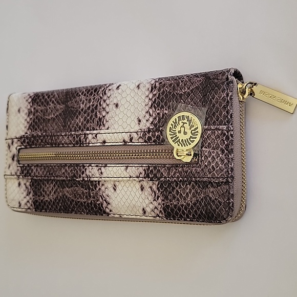 Anne Klein Handbags - ANNE KLEIN BROWN AND CREAM SNAKE PRINT WALLET